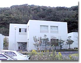 海洋機械工作実習工場画像
