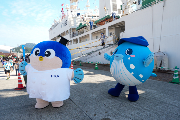 ふっくんと下関メインキャラクター「せきまる」